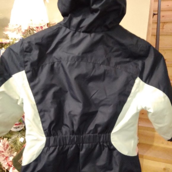 HEALTH TEX GIRLS PUFFER JACKET - Picture 9 of 12